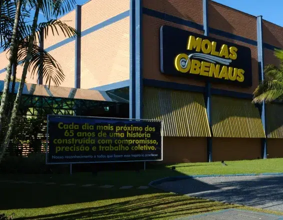 Fachada da Molas Obenaus