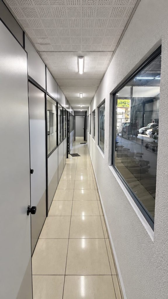 Área interna — Molas Obenaus Bahia Distribuidora — foto 2